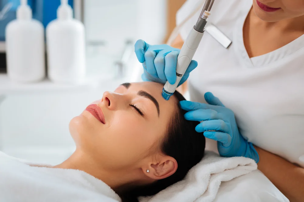 DUBAI At Home HYDRAFACIAL Service